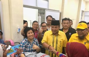 Arinal Beserta Rombongan Partai Golkar Kunjungi Korban Bencana Alam di Lampung Selatan