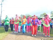 Hari Ulang Tahun (HUT) Ke – 22 Kabupaten Tanggamus Seluruh OPD, TNI/ Polri Dan Insan Vertikal Adakan Senam Bersama Di Way Lalaan Kecamatan Kota Agung Timur