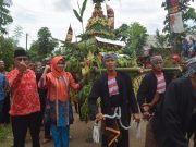 Bupati Tanggamus Hj. Dewi Handajani Hadiri Peringatan Ulang Tahun ke-12 Pekon Sidokaton Kecamatan Gisting Tanggamus