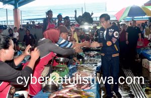 Presiden Joko Widodo Mengatakan Bahwa Disiplin, Jujur Dan Kerja Keras Adalah Kunci Sukses Dalam Berusaha