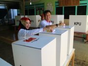 Bupati Hi. Dewi Handajani, Wakil Bupati Hi. AM. Syafii Dan Forkopimda Kabupaten Tanggamus Tinjau Pelaksanaan Pemilu