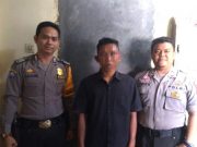 Polisi Dan Warga Berhasil Tangkap Warga Gunung Batin Udik Pelaku Curas Di Tulang Bawang Barat