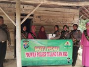 Sabtu Peduli Polwan Polres Tulang Bawang Bantu Warga Tulang Bawang Barat