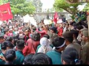 Mahasiswa IMM Kota Metro KEPUNG DPRD Kota Metro – Lampung