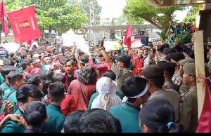Mahasiswa IMM Kota Metro KEPUNG DPRD Kota Metro – Lampung