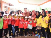 Bupati Lamtim Beri Santunan Kepada Anak Yatim Piatu Dan Senam Bersama
