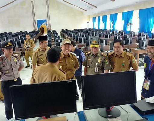 Wakil Bupati Tanggamus Tinjau Pelaksanaan CPNS Tahun Anggaran 2019