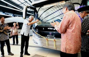 Jawa Tengah Ekspor 10 Bus Tingkat Ke Bangladesh