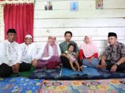 Bupati Lamtim Sambangi Kediaman Pengidap Penyakit Hidrosefalus