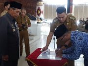 Bupati Lampung Tengah Angkat Sumpah Janji 596 PNS