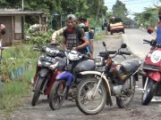 Antisipasi Covid-19 Tiyuh Kibang Mulya Jaya Melakukan Penyemprotan Desinfektan