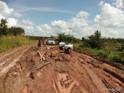 PUPR Mesuji Lakukan Perbaikan Ruas Jalan SP 9 Sampai Dengan SP 13