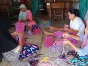 Kiat Ibu-Ibu Di Way Kenanga Saat Wabah Corona: Tetap Produktif Walau Di Rumah Saja