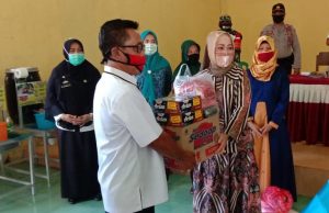 Hj. Putri Ernawati Bokhari Kunjungi Industri Rumahan (Home Industri)