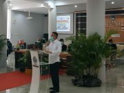 Fauzi Hasan Jadi Motivator Di Wisudawan Fakultas Ekonomi Dan Bisnis Unila