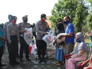 Jajaran Polres Tulang Bawang Barat Lakukan Bakti Sosial