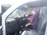 Bupati Tanggamus Serahkan Secara Simbolis 13 Unit Mobil Ambulance
