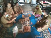 Dinsos Mesuji Bagikan Sembako Kepada Veteran