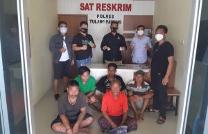 Asyik Bermain Judi, Lima Warga Ditangkap Tekab 308 Polres Tulang Bawang