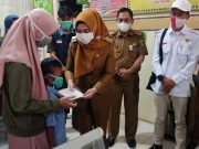 Bupati Tanggamus Jenguk Anak Penderita Jantung Bocor