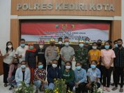 Polres Kediri Launcing Orang Tua dan Anak Asuh Pelajar Papua