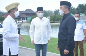 Umar Ahmad Sambut Kedatangan Bos Bakrie Grup, Anindya N Bakrie
