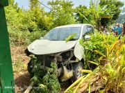 Diduga Mengantuk, Pengemudi Minibus Avanza Tabrak Sepeda Motor