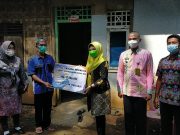 Bupati Tanggamus Hadiri Dan Serahkan Bantuan Bedah Rumah