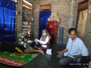 KH Bantu Mbah Roni Warga Panaragan Jaya Indah