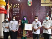 Bupati Tanggamus Terima Penghargaan Anugerah Parahita Ekapraya (APE)