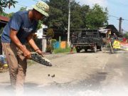 Anggota DPRD Kota Metro Ajak Masyarakat Awasi Proyek Perbaikan Jalan Pattimura Metro