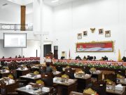 Firsada Sampaikan Rancangan KUA PPAS TA 2024 ke DPRD Tubaba