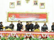 Rapat Paripurna DPRD, Firsada Sampaikan Raperda Perubahan APBD Tubaba TA 2023