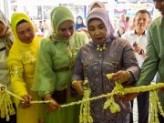 Penjabat Ketua TP-PKK Resmikan Klinik Kecantikan Puspita Tubaba