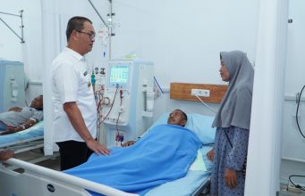 Bupati Tubaba Tinjau Pelayanan Hemodialisis di RSUD