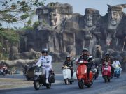 Motor Antik Antar Forkopimda Tubaba ke Lapangan Upacara HUT RI